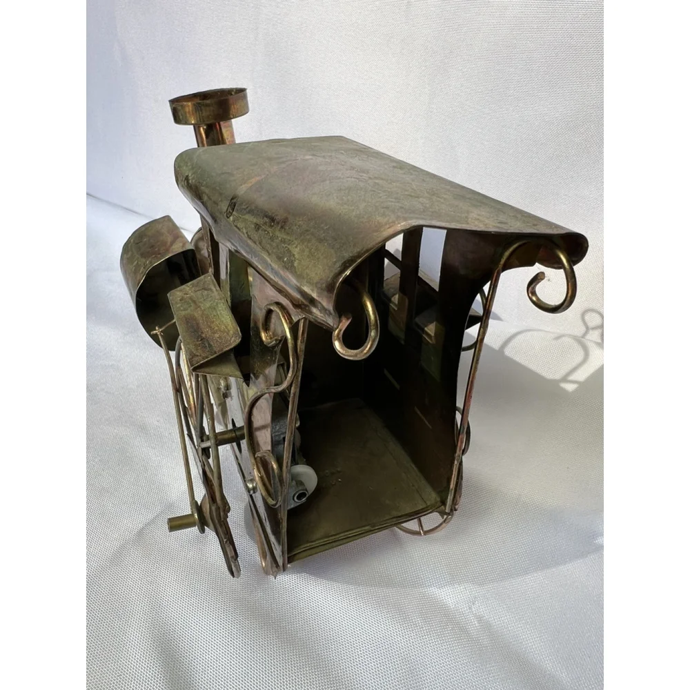 Vintage Berkeley Designs copper and tin steam locomotive music box, Works!